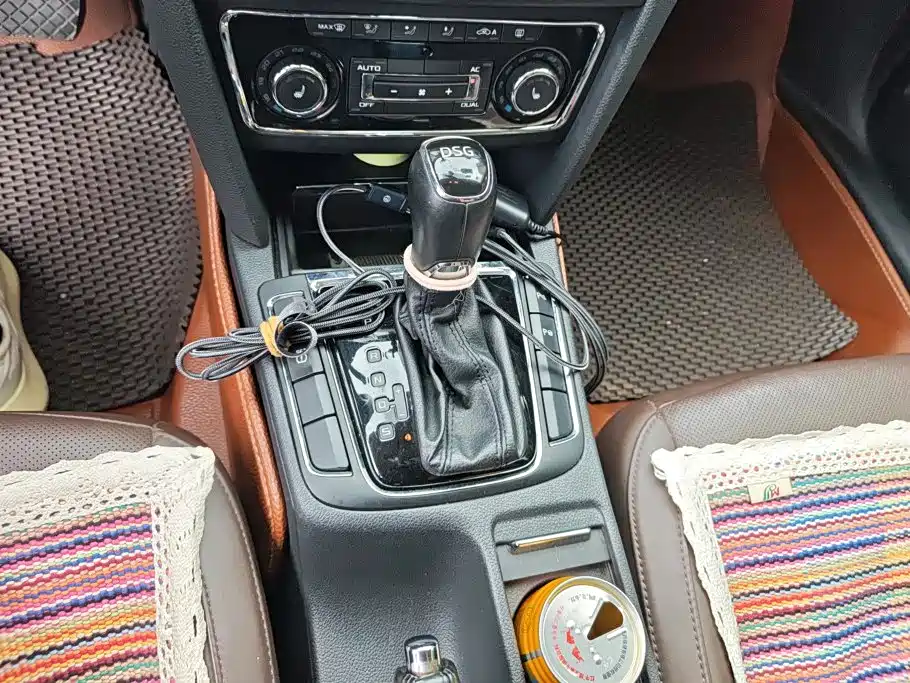 Skoda Superb — миниатюра 16