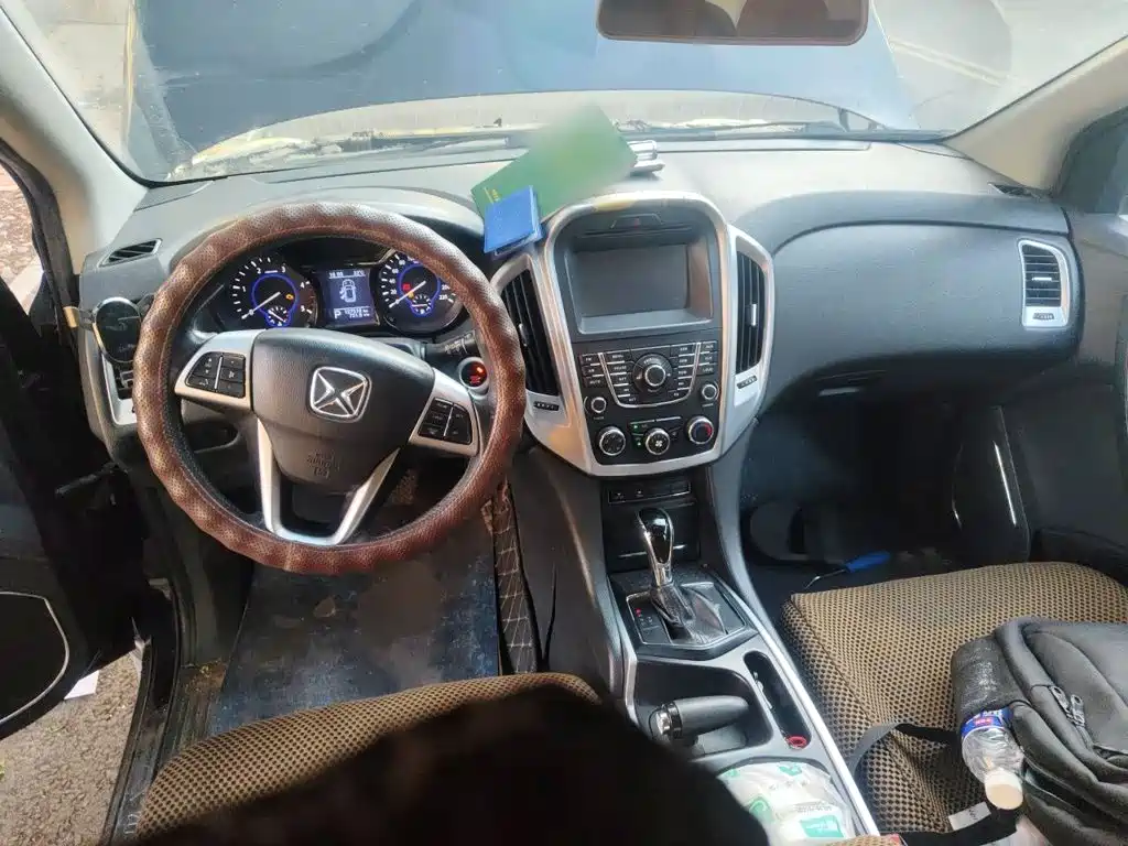 JMC Yusheng S350 — миниатюра 10