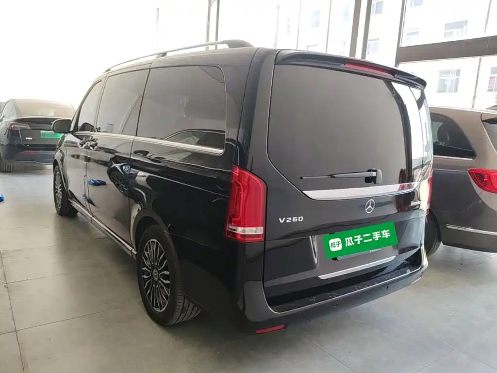 Mercedes-Benz V-Class — миниатюра 5