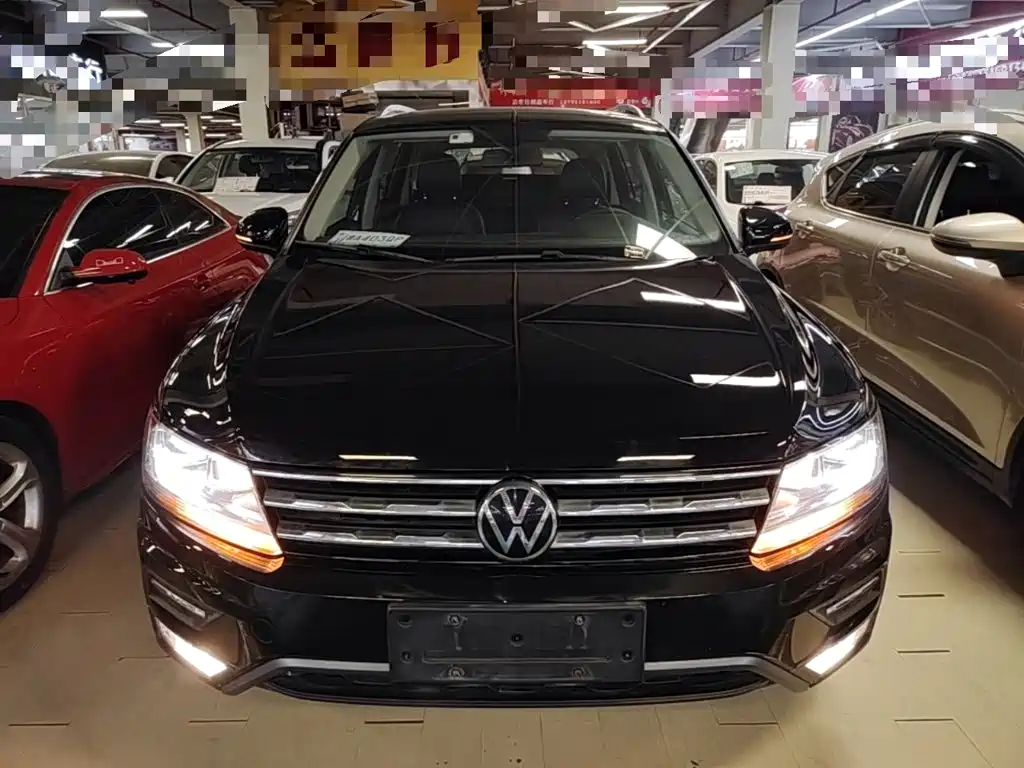 Volkswagen Tiguan L — миниатюра 3