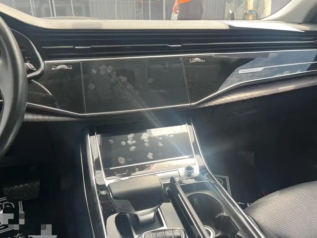 Audi Q8 2019 55 TFSI Premium