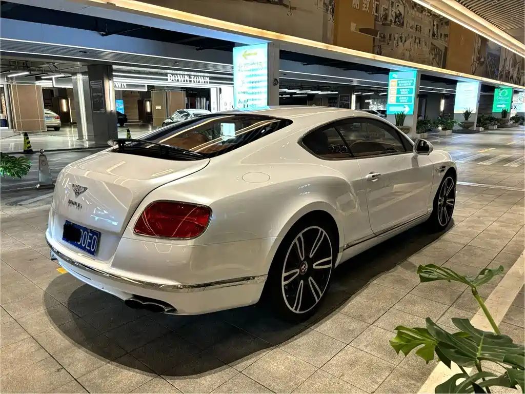 Bentley Continental — миниатюра 8