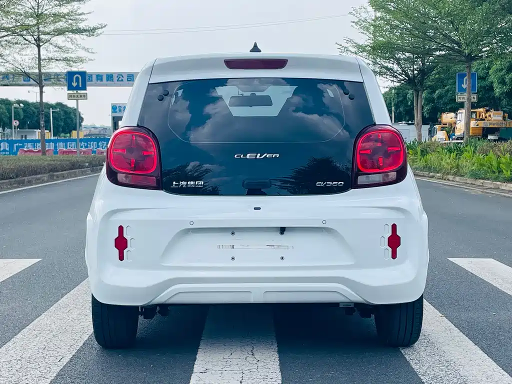 Roewe Clever — миниатюра 6