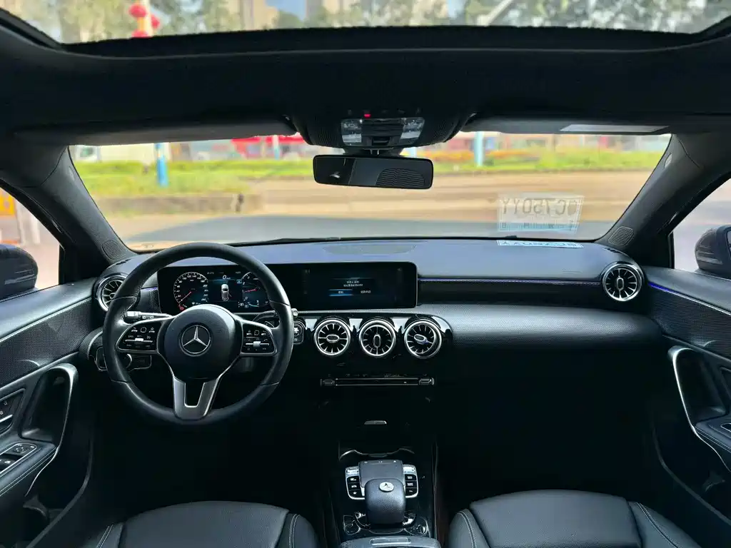 Mercedes-Benz A-Class (Import) — миниатюра 7
