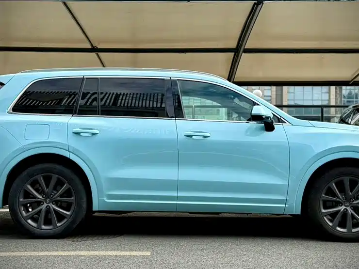Li Auto ONE 2020 6 мест