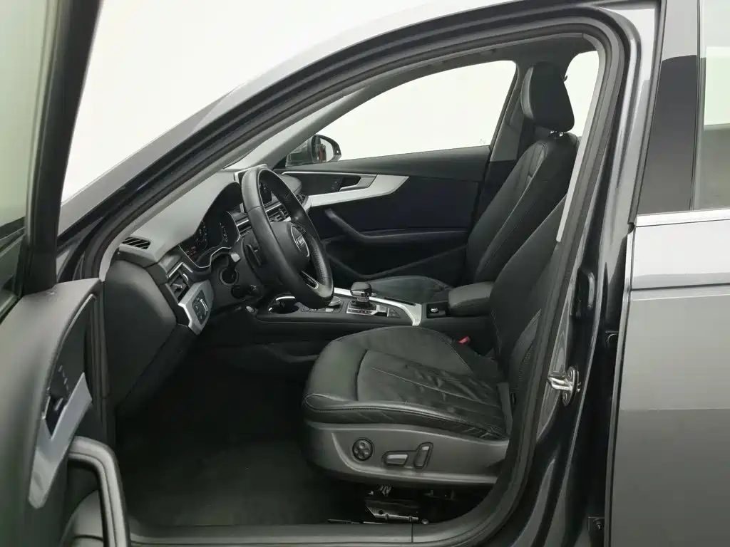 Audi A4L — миниатюра 10