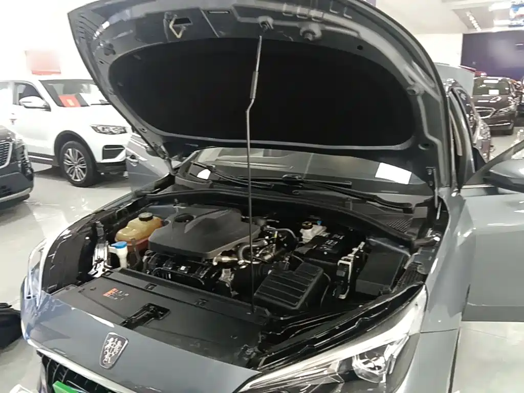 Roewe i5 — миниатюра 20