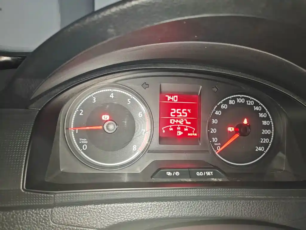 Volkswagen Santana — миниатюра 12