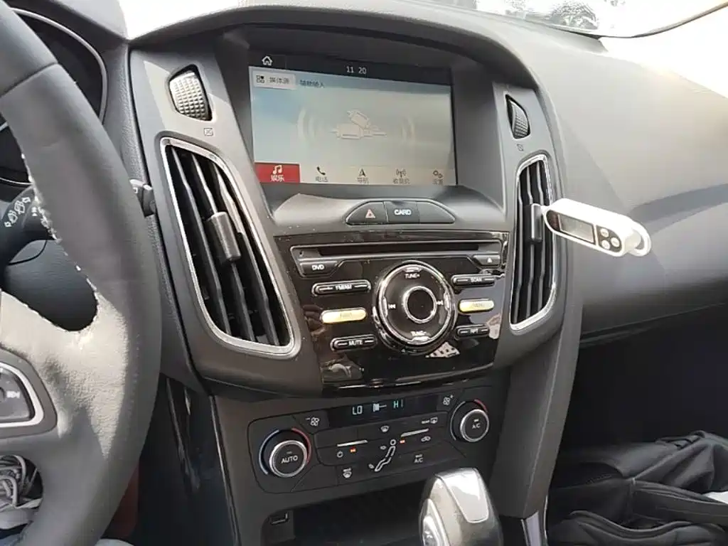 Ford Focus — миниатюра 13