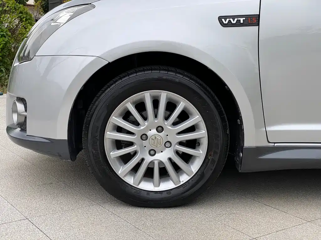 Suzuki Swift — миниатюра 13