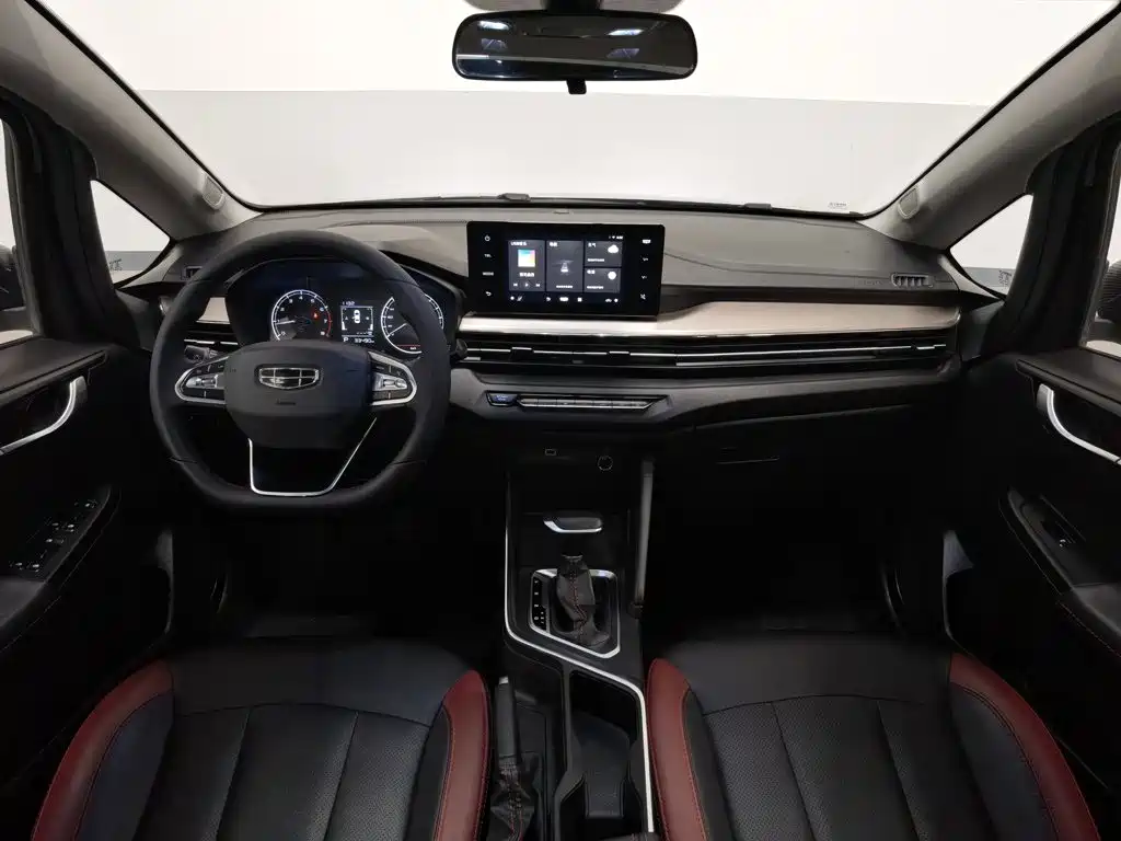 Geely Vision X3 — миниатюра 5