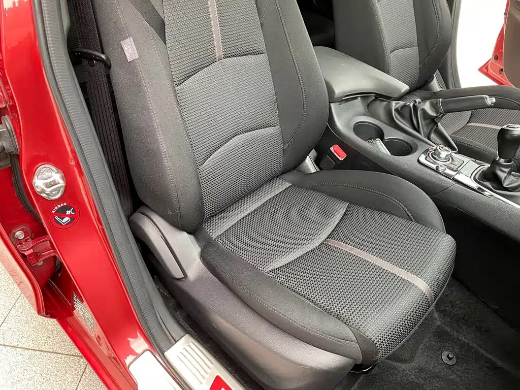 Mazda 3 Axela — миниатюра 16