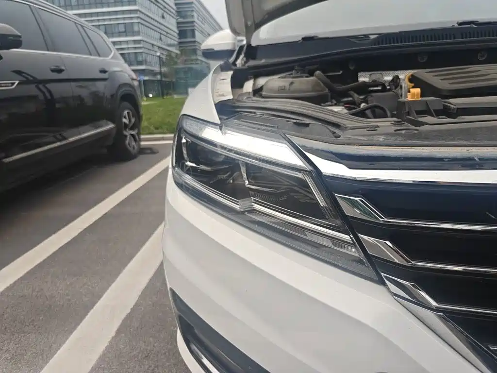 Volkswagen Lavida — миниатюра 7