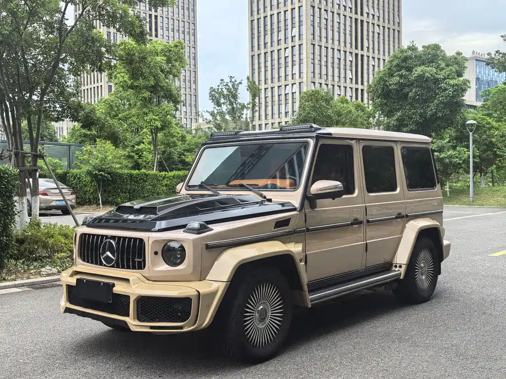 Mercedes-Benz G-Class 2012