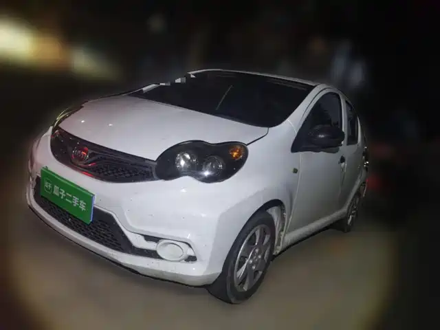 BYD F0