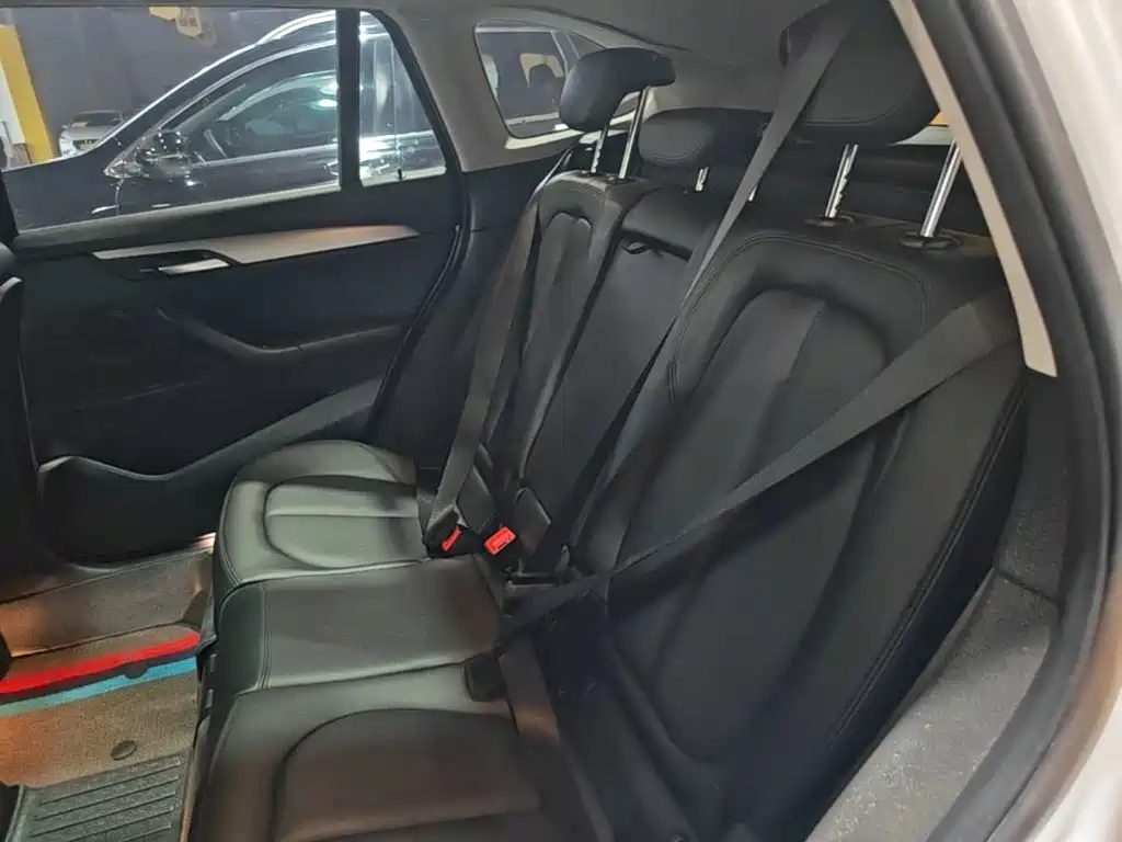 BMW X1 — миниатюра 17