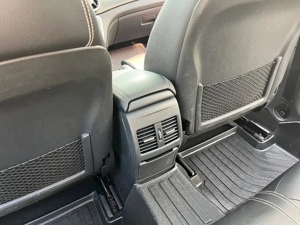 Mercedes-Benz GLA — миниатюра 14