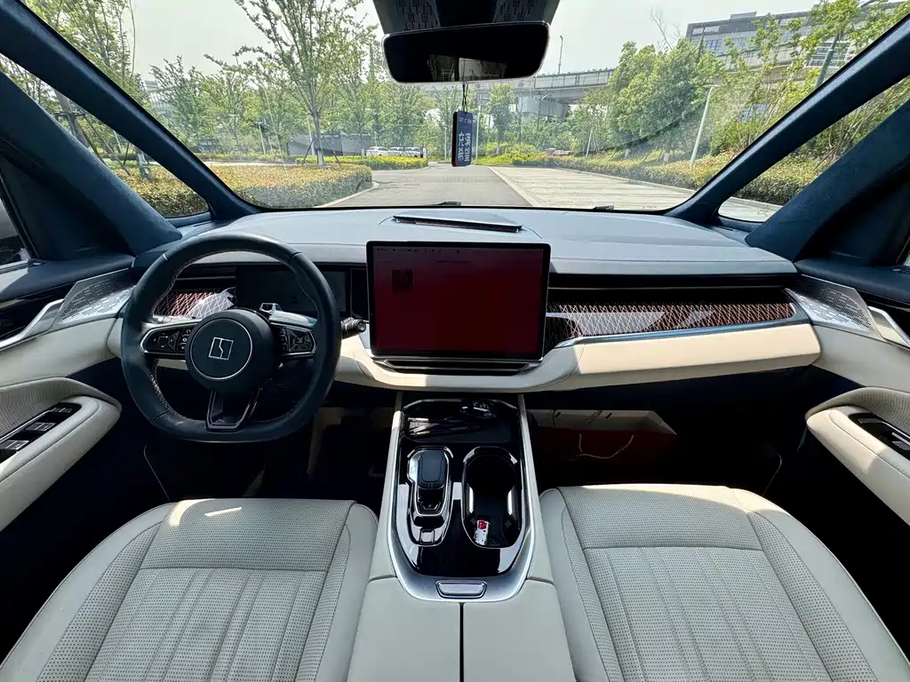 ZEEKR EXTREME KRYPTON 009