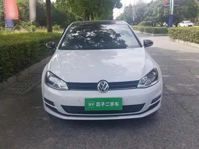 Volkswagen Golf — миниатюра 3