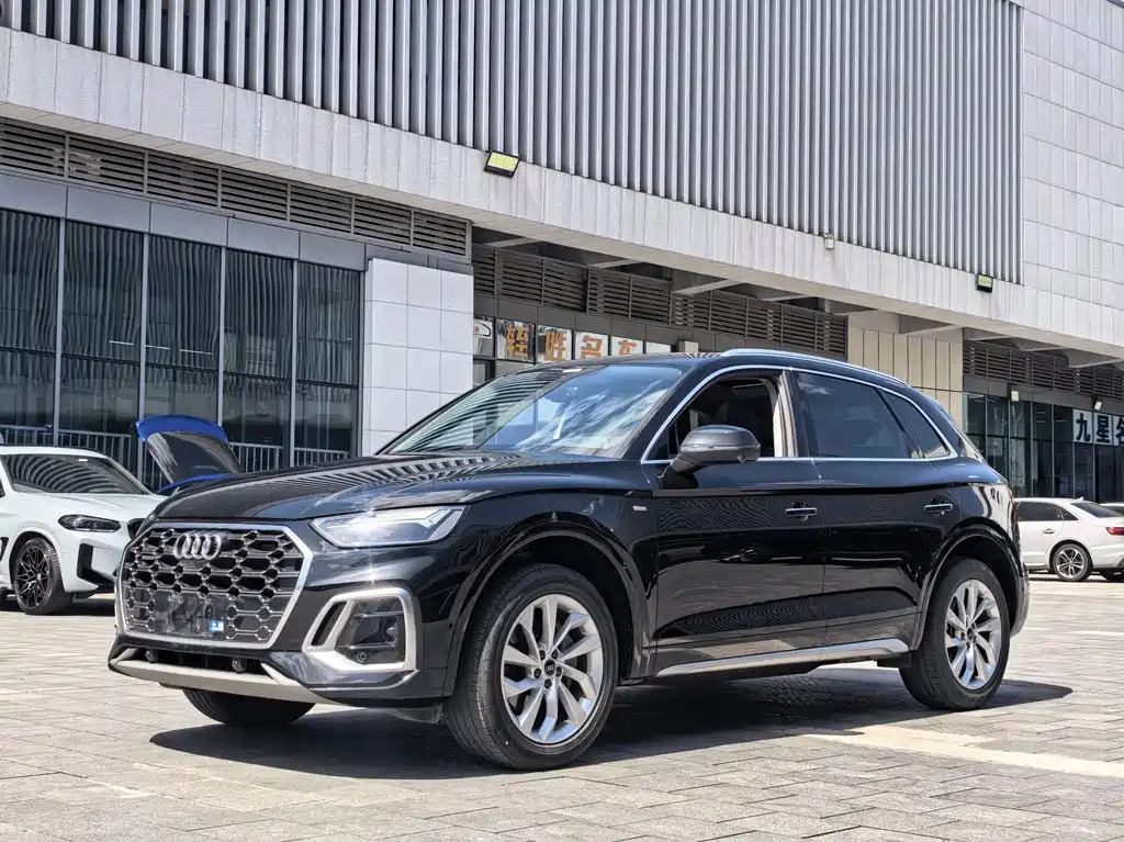 Audi Q5L 2022