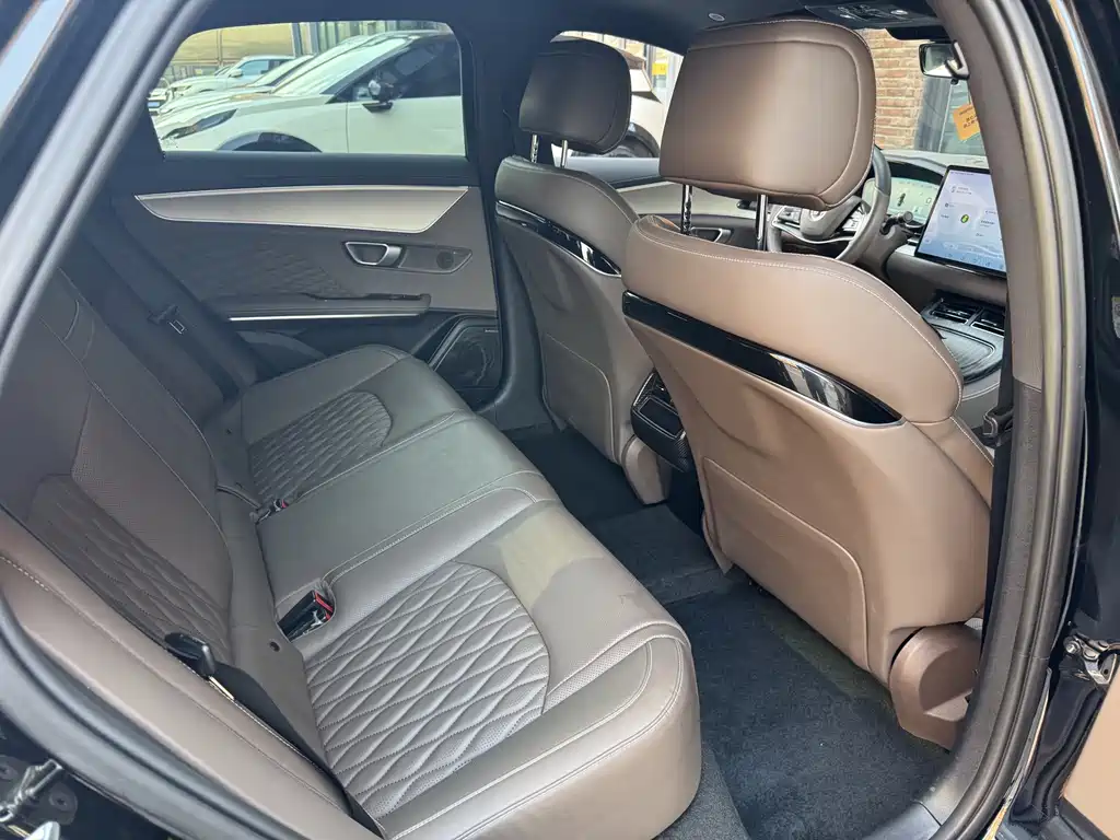 BYD Han — миниатюра 20
