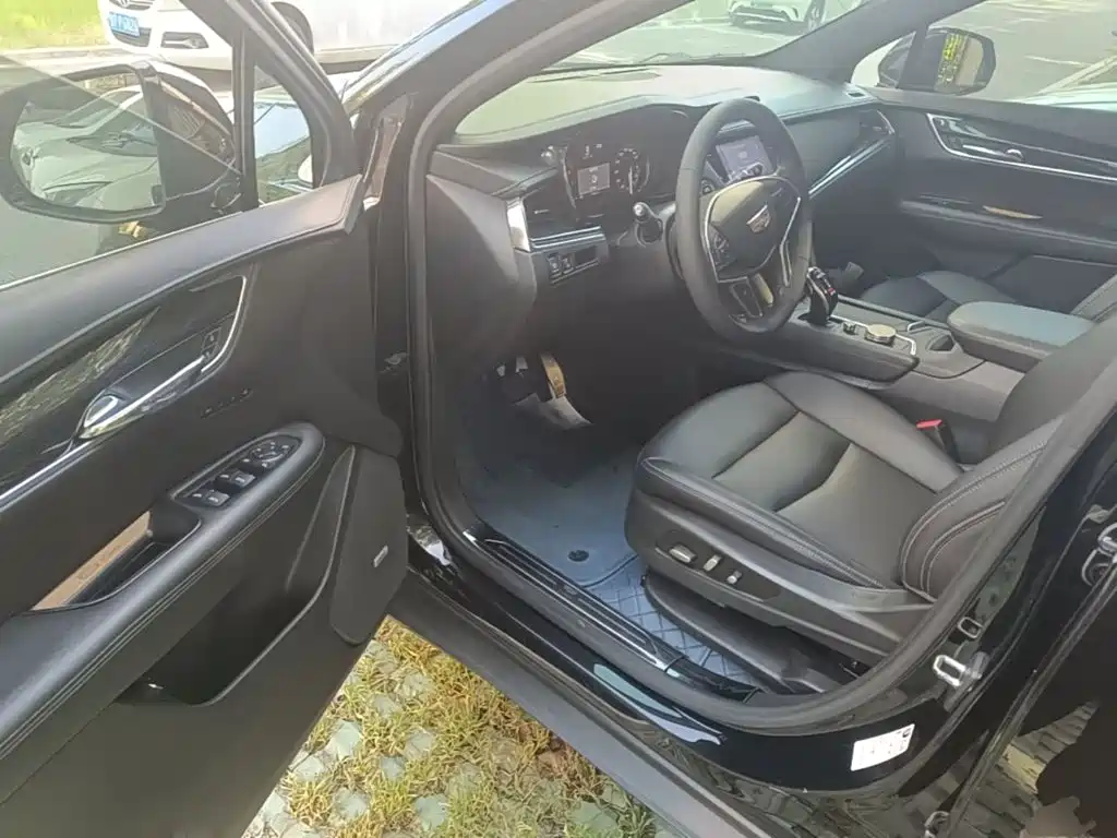 Cadillac XT5 — миниатюра 16
