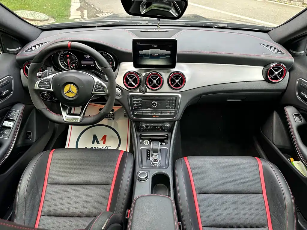 Mercedes-Benz GLA AMG — миниатюра 9
