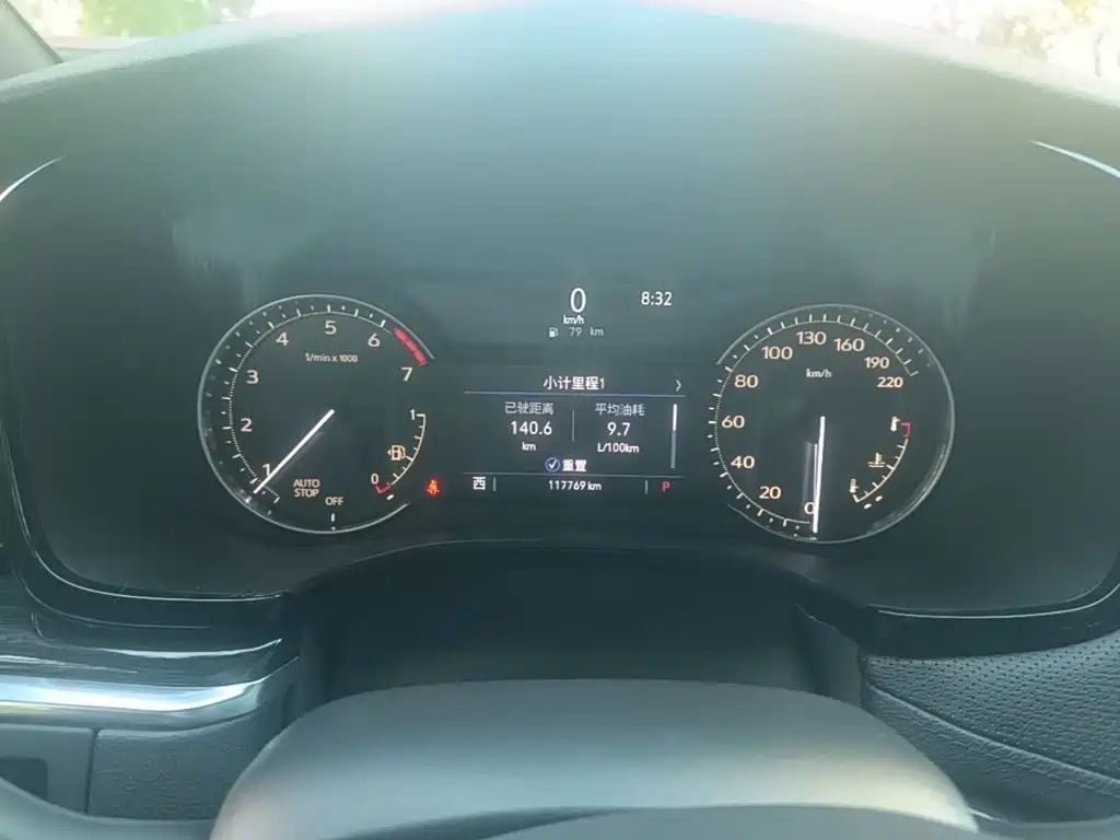 Cadillac XT5 — миниатюра 12