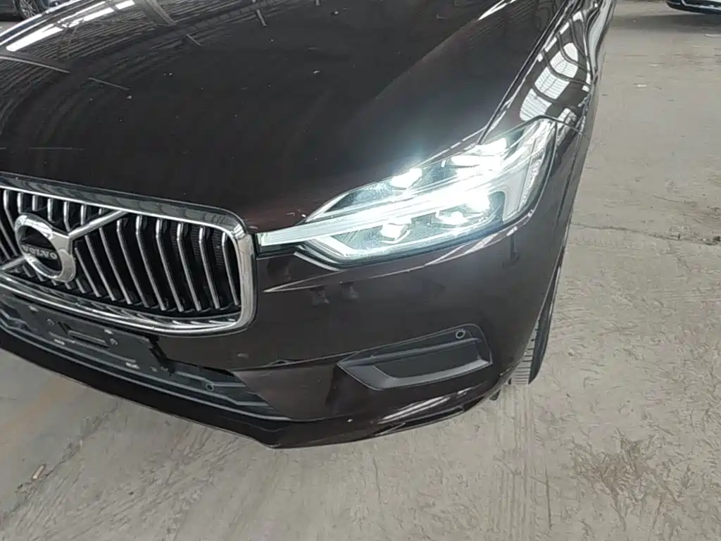 Volvo XC60 — миниатюра 24