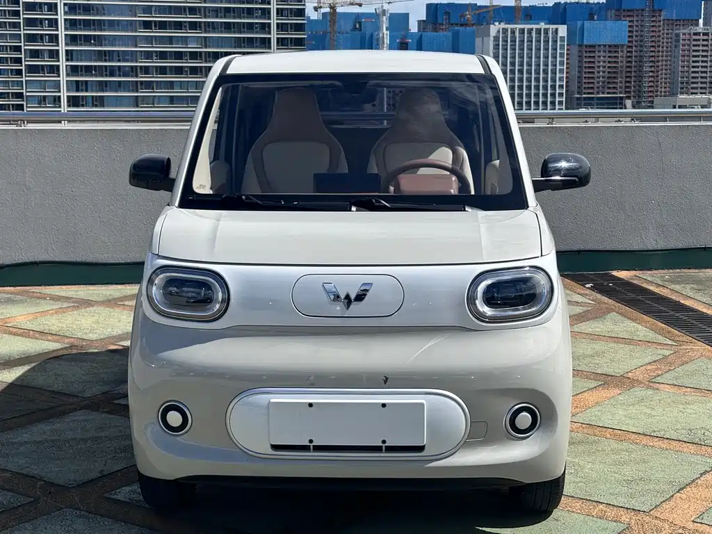 Wuling MINIEV — миниатюра 7