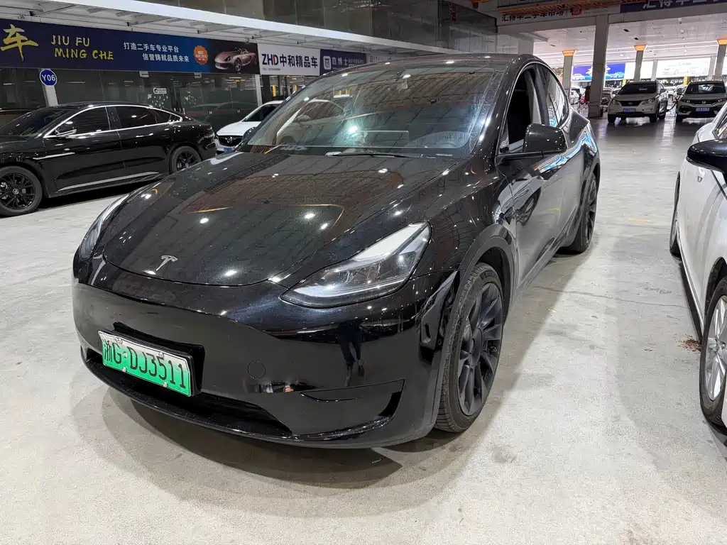 Tesla Model Y 2022 RWD Drive Dynamic Edition