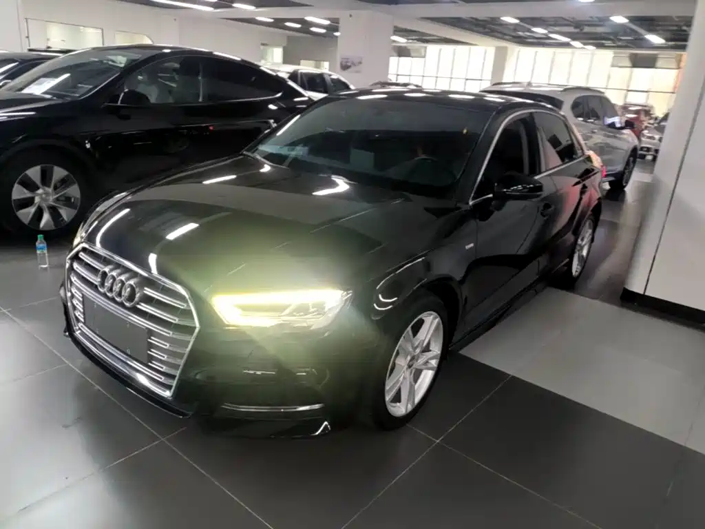 奥迪A3 2019款 Limousine 35 TFSI 时尚型 国VI 2020