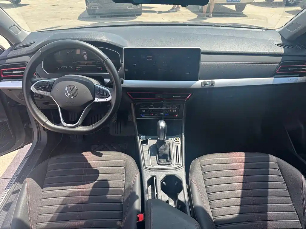 Volkswagen Lavida — миниатюра 8