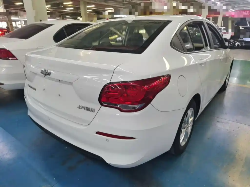 Chevrolet Cavalier — миниатюра 7