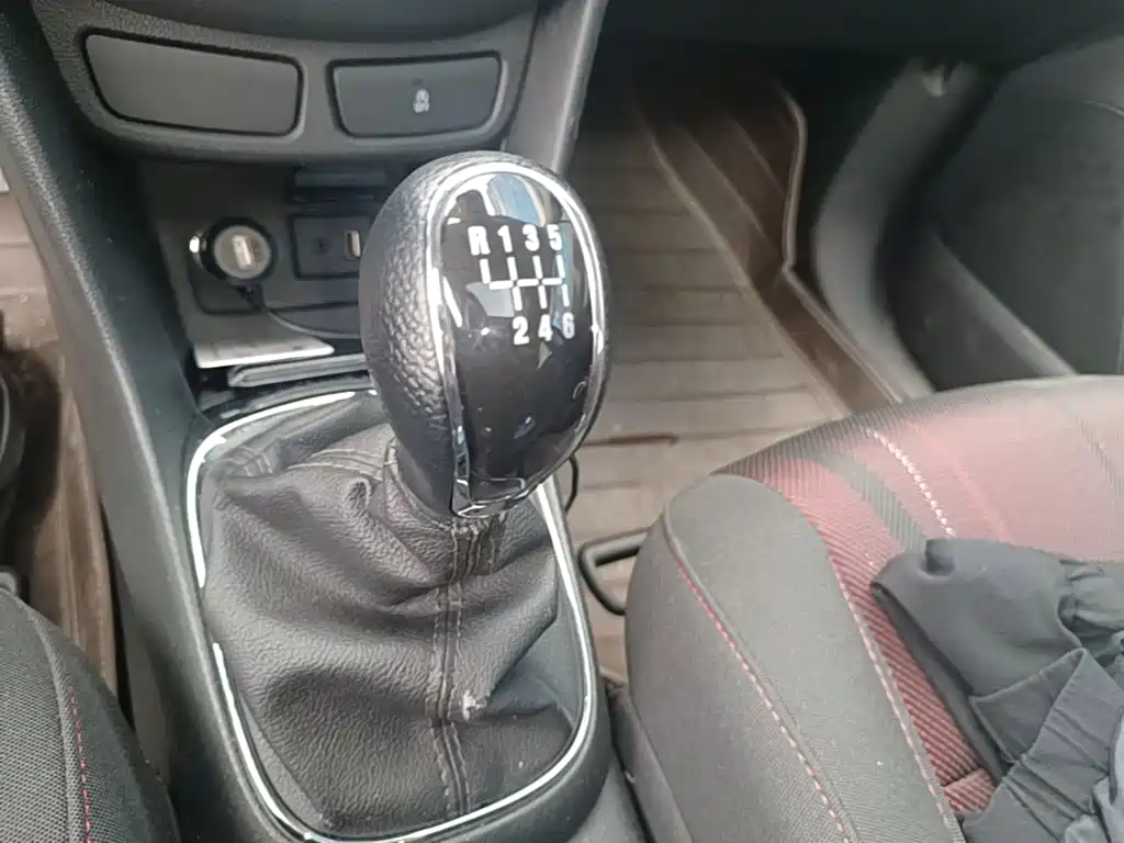 Buick Encore — миниатюра 14