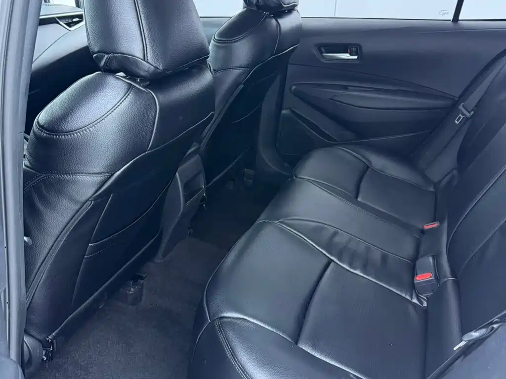 Toyota Corolla — миниатюра 11