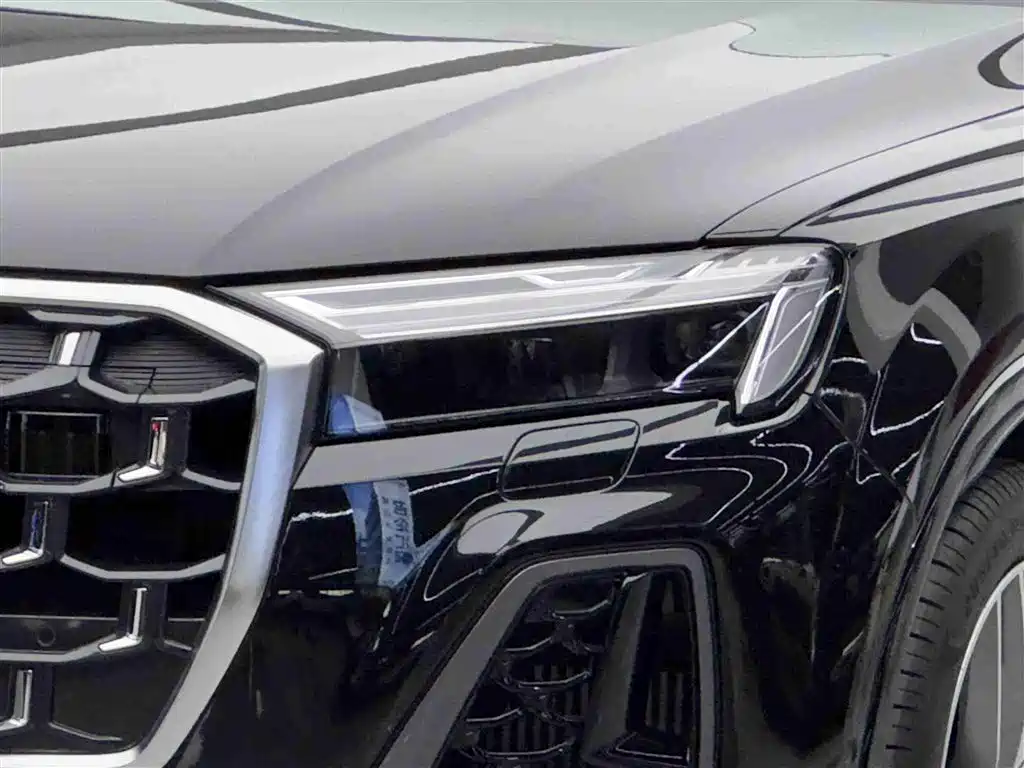 Audi Q7 2025 55 TFSI quattro S line Sport
