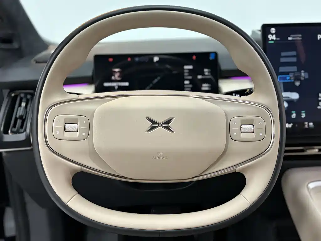 Xpeng P7 + 2024 Max