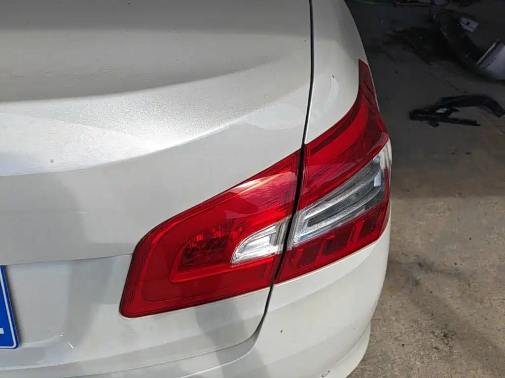 Peugeot 408 — миниатюра 8