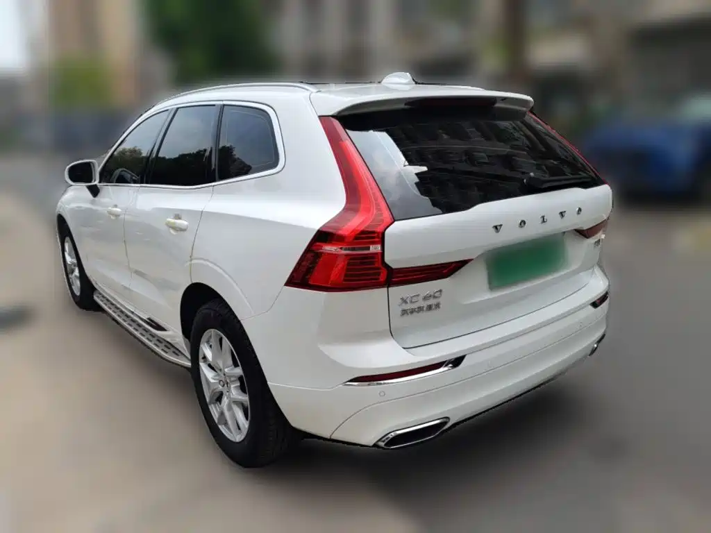 Volvo XC60 — миниатюра 4