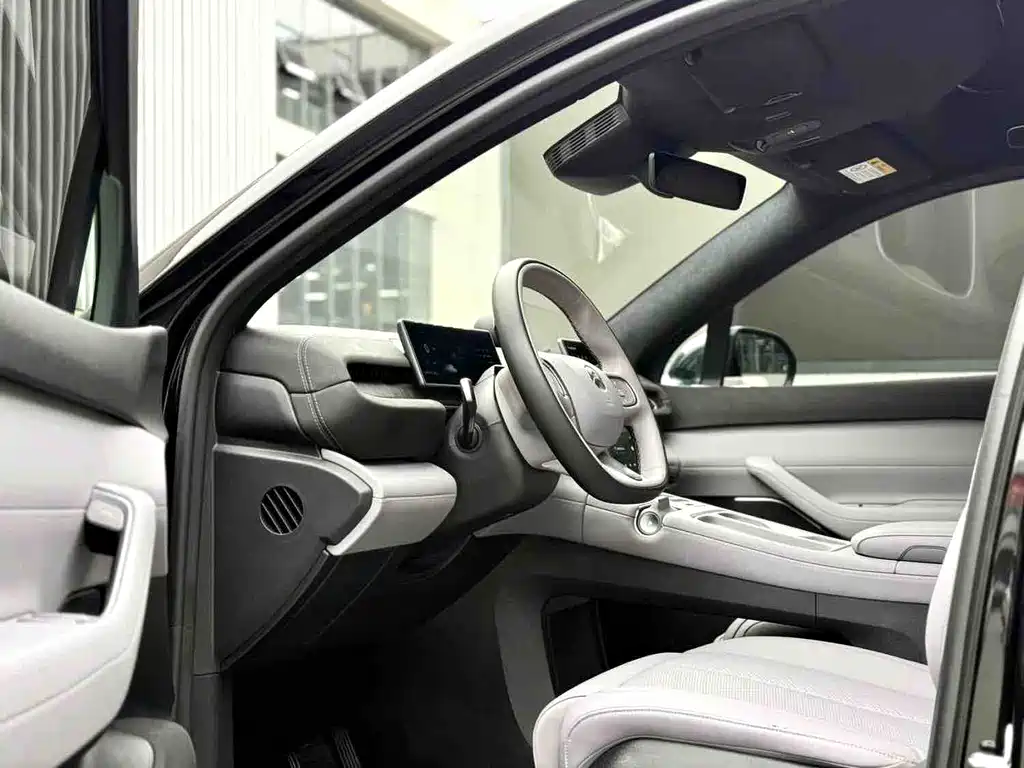 NIO EC6 — миниатюра 4