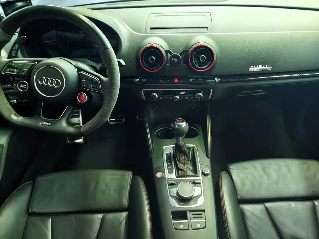 Audi S3 — миниатюра 11