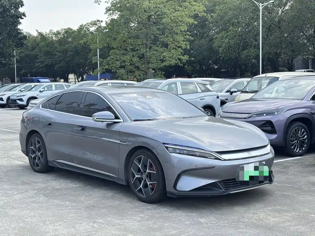 BYD Han — миниатюра 2