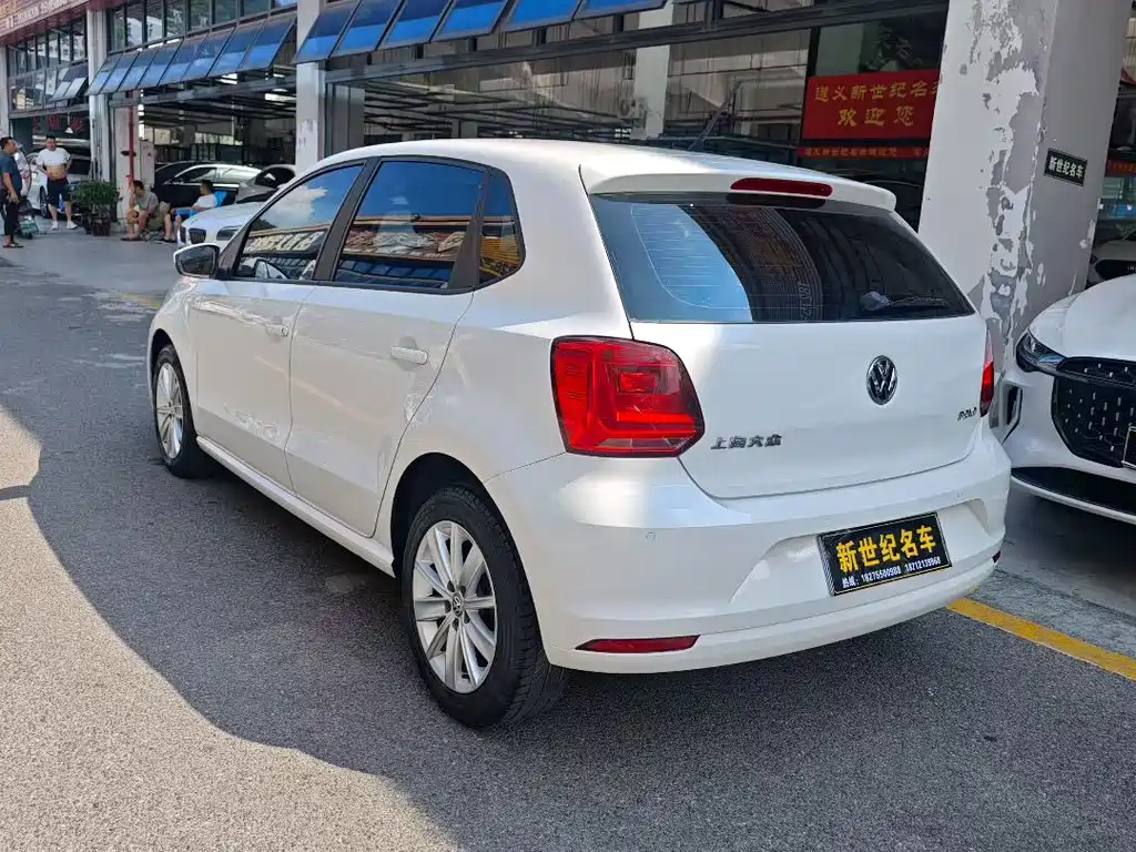 Volkswagen Polo — миниатюра 9