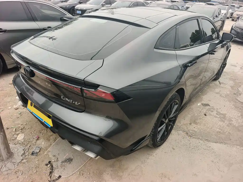 Changan UNI-V — миниатюра 14