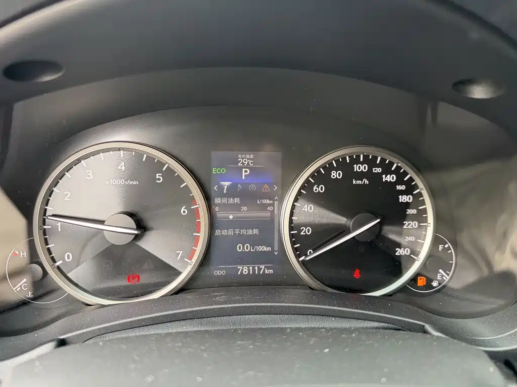 Lexus NX — миниатюра 6