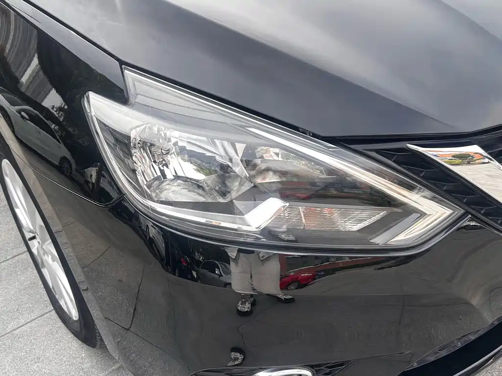 Nissan Sylphy — миниатюра 5