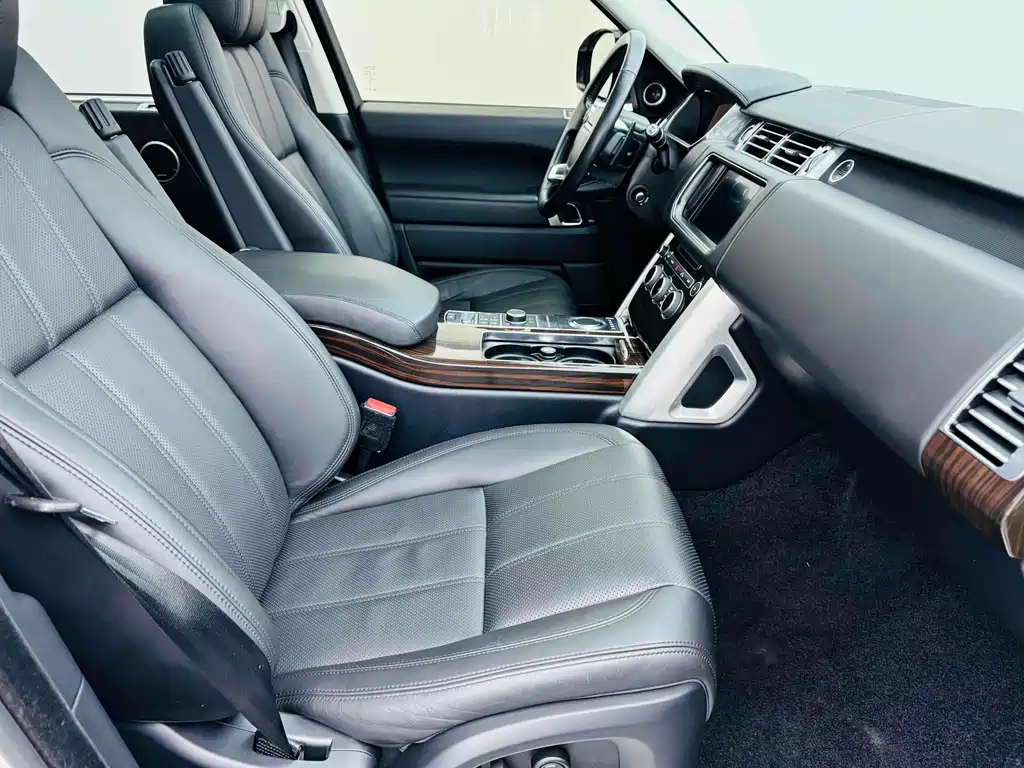 Land Rover Range Rover 2016 3.0 SC V6 Vogue Long Wheelbase