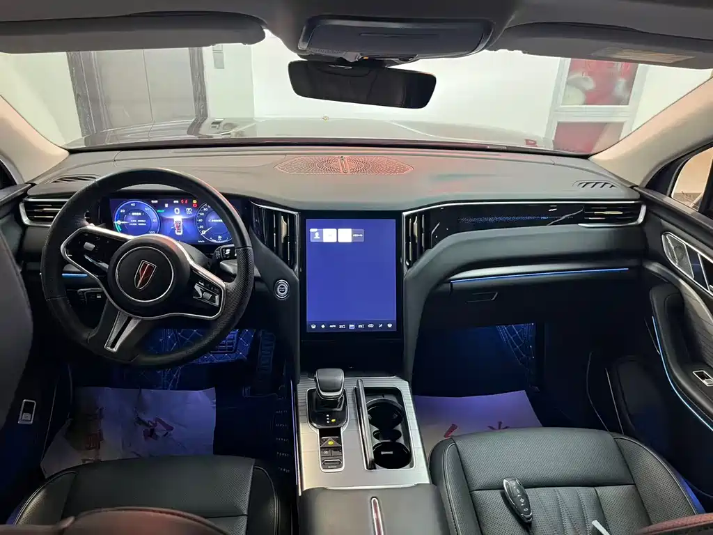 Hongqi HS7 PHEV 2024 2.0T PHEV 6 мест