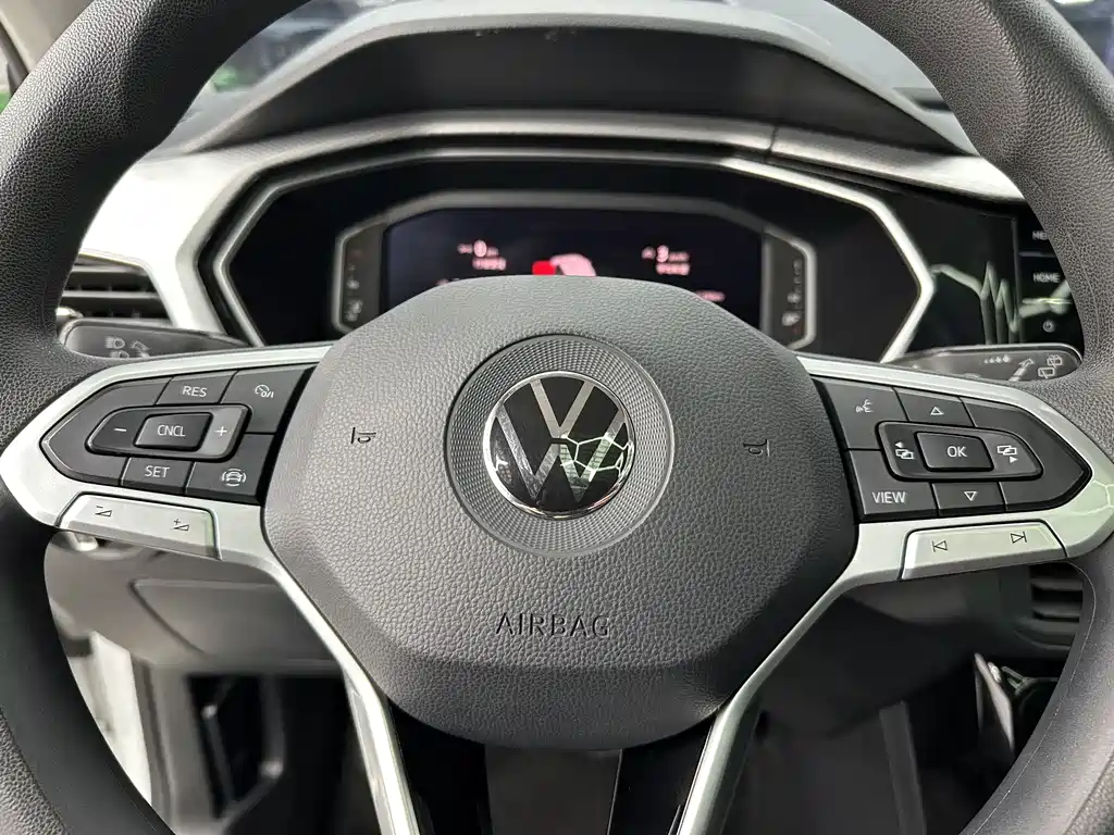 VOLKSWAGEN EXPLORING THE SHADOW